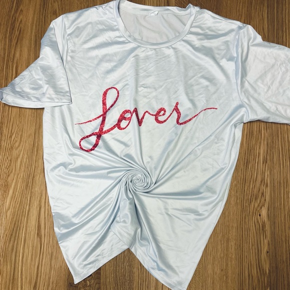 Tops - BOGO: Lover tshirt